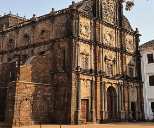 7 Famous Churches in Goa You Must Visit for History & Serenity